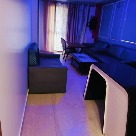 Vinanda Home Stay 뉴델리 외부 사진