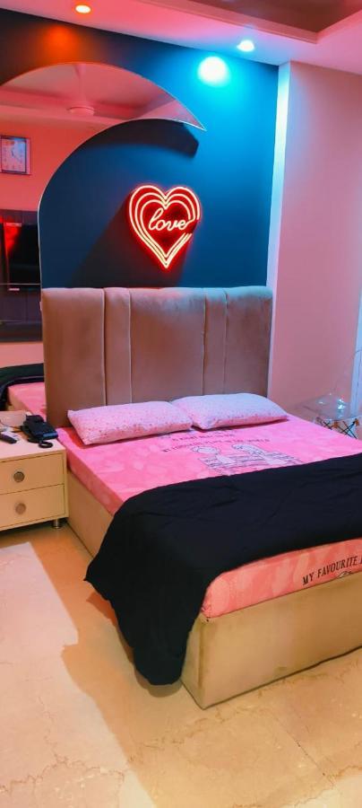 Vinanda Home Stay 뉴델리 외부 사진