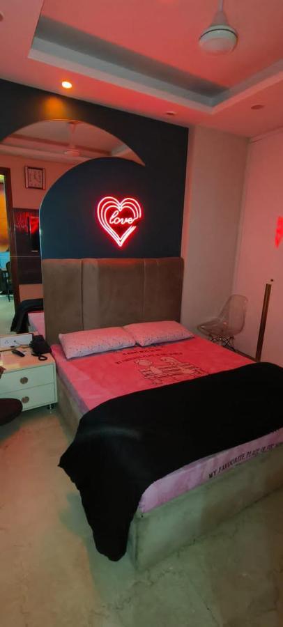 Vinanda Home Stay 뉴델리 외부 사진